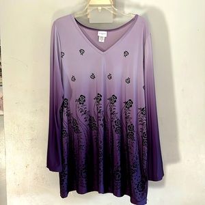 Women’s long sleeve blouse